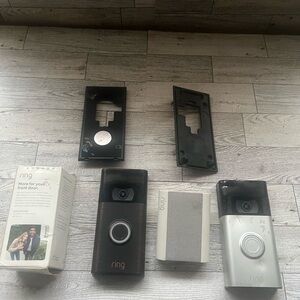 Ring Doorbell and Chime Set in Black, Silver, and White